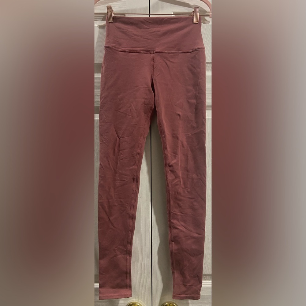 Alo Yoga High-Waist Airlift Legging Full Length Inseam 28" Size Small Marsala